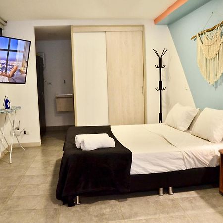 Tranvia 40 Apartments Medellín Extérieur photo
