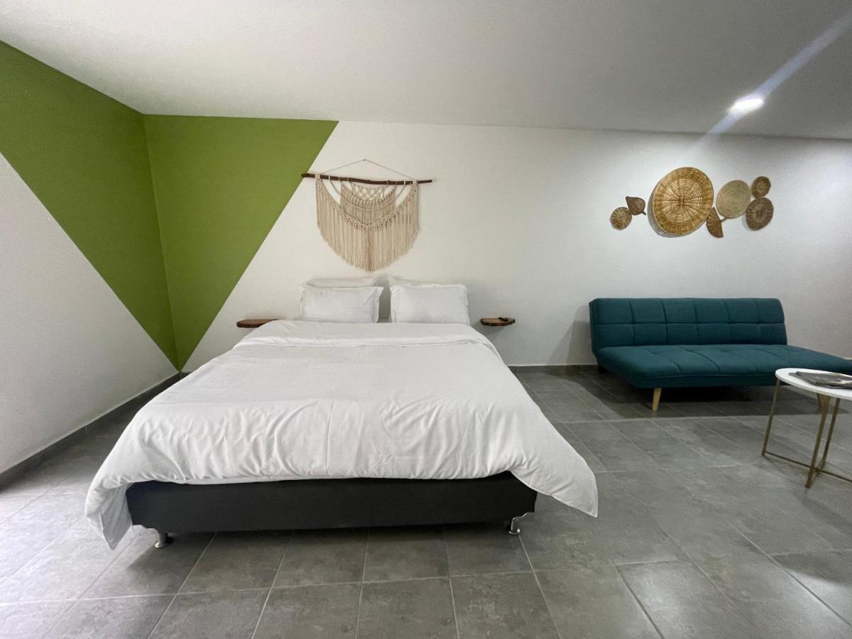Tranvia 40 Apartments Medellín Extérieur photo